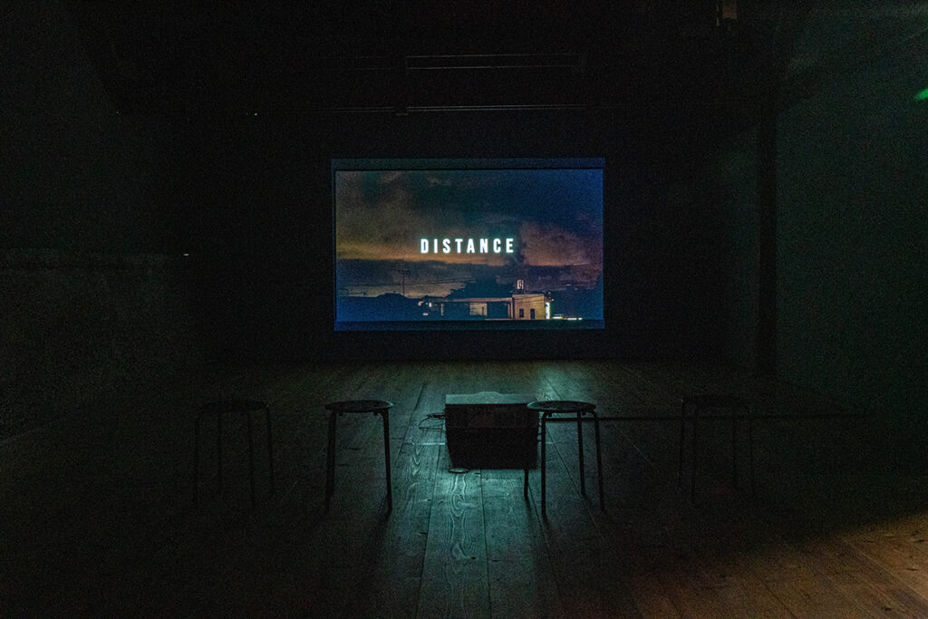 展覧会風景『contact』無人島プロダクション