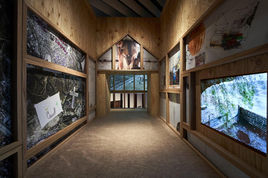 Installation view: “Chim↑Pom: Happy Spring” (Mori Art Museum, Tokyo, 2022), Photo by Kenji Morita, Courtesy of Mori Art Museum, Tokyo