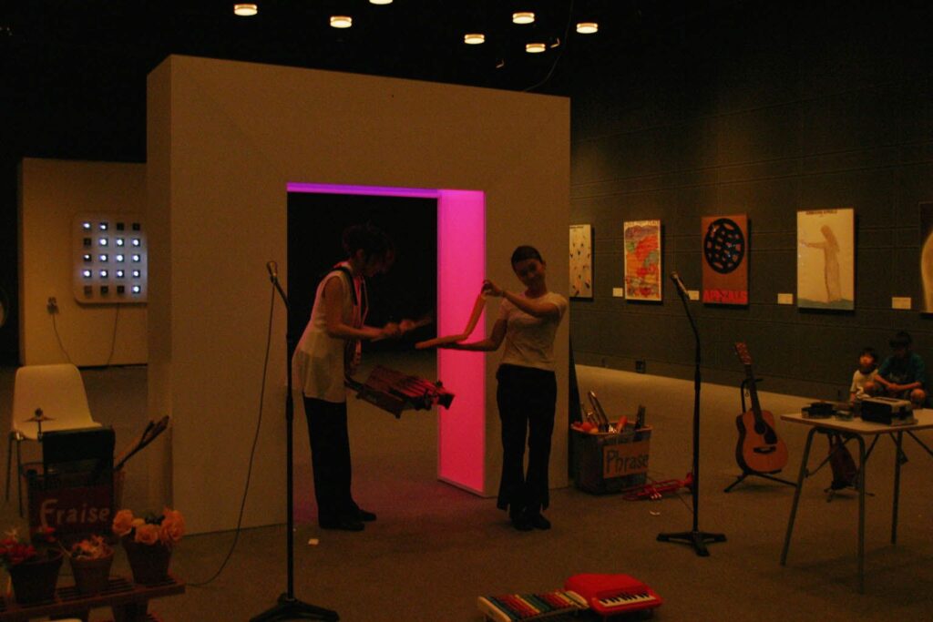 ENTER, 撮影：大島邦夫