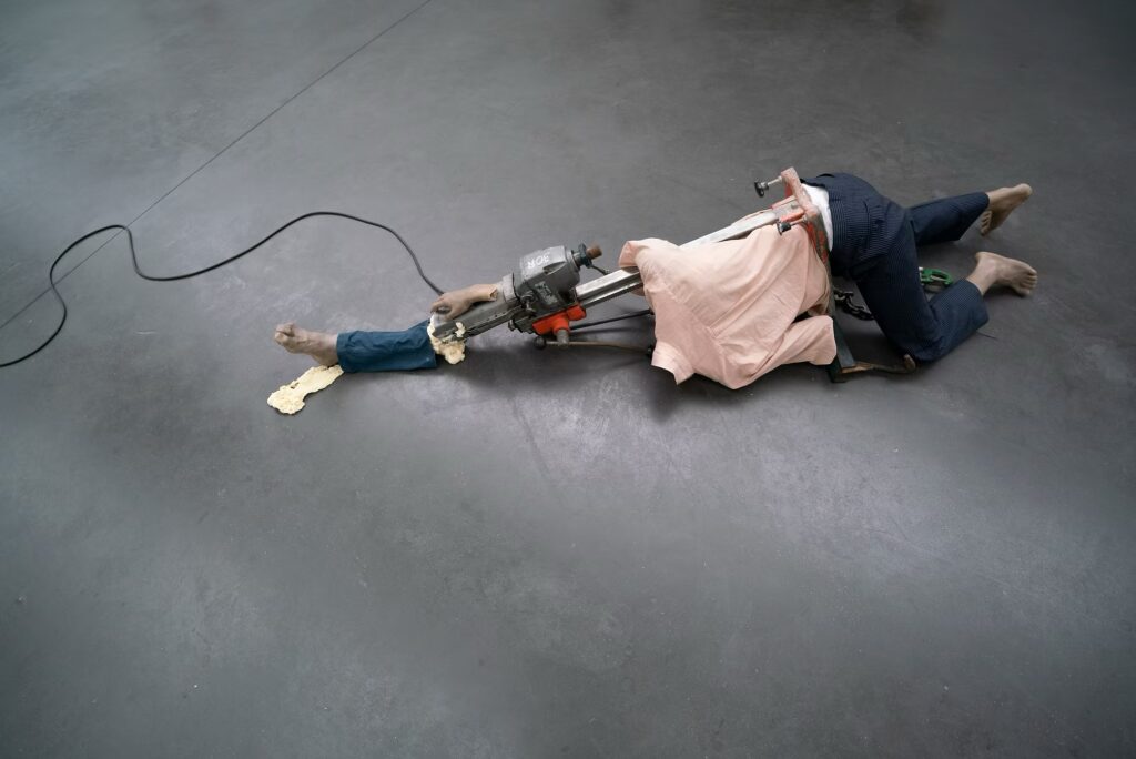 ROH, installation at De Pont Museum, 2025