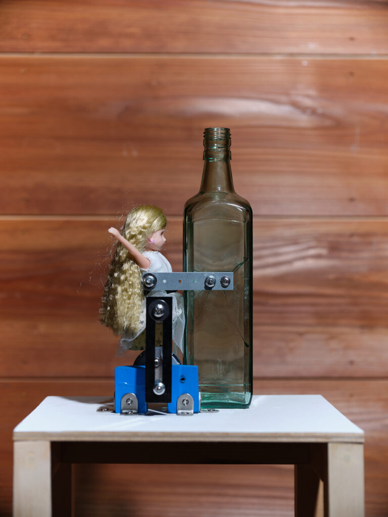 Automatic Self-Destructive Machine 