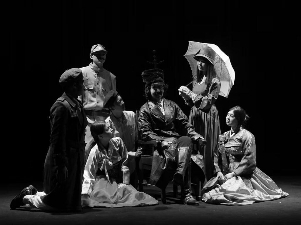 Theater of Life, production still