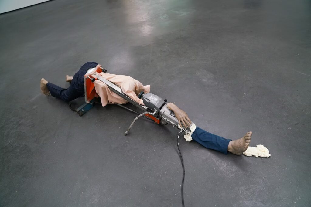 ROH, installation at De Pont Museum, 2025