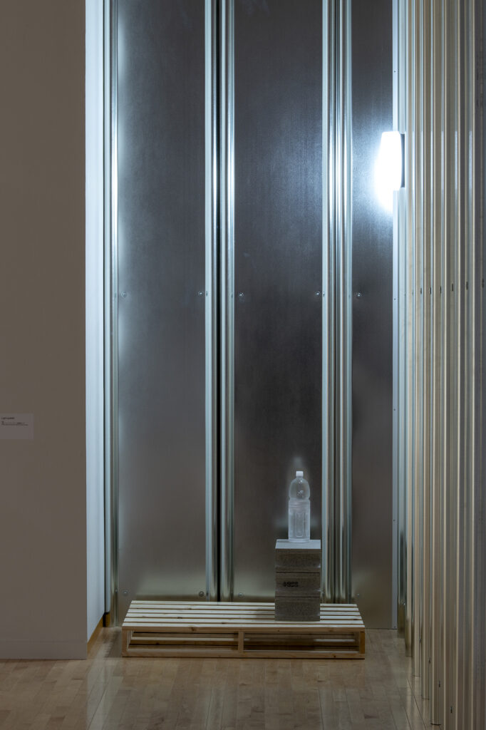 Light (pallet), 2024, Photo by Kazuo Fukunaga, Courtesy of Museum of Contemporary Art Tokyo