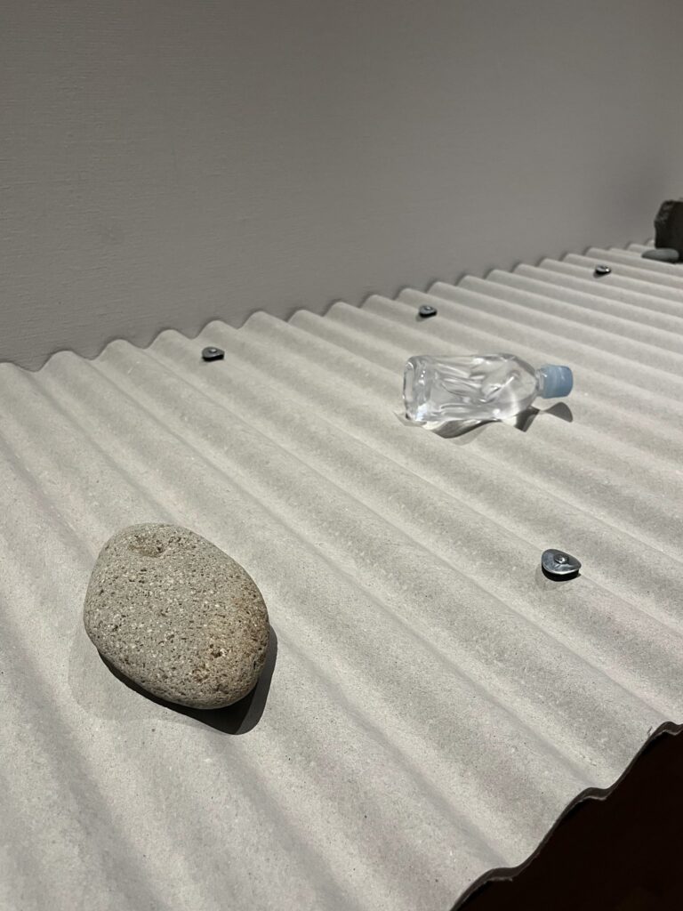 屋根のコンポジション(2024)