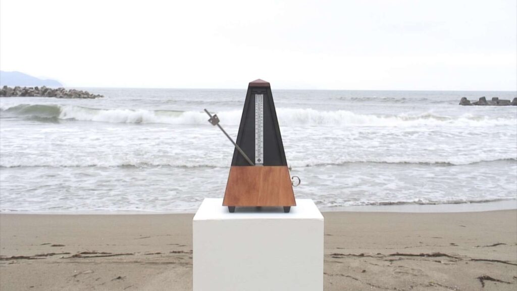 Sea and Metronome