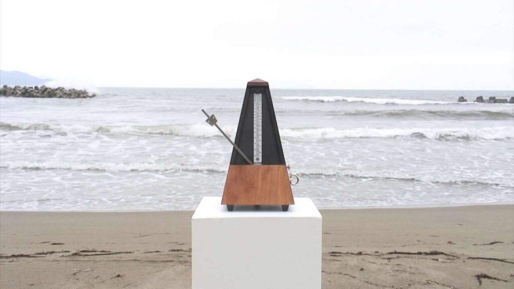 Sea and Metronome